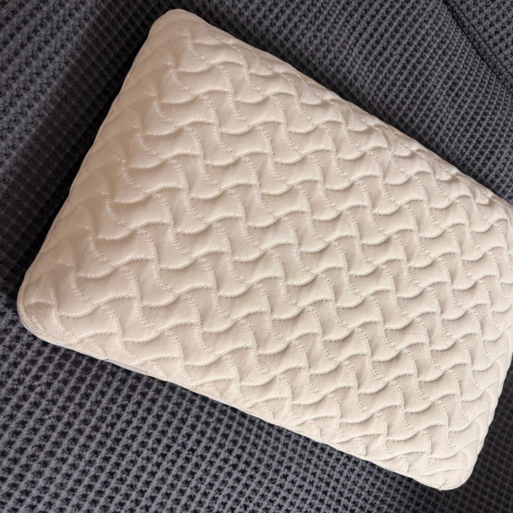 TEMPUR-Cloud® Pillow